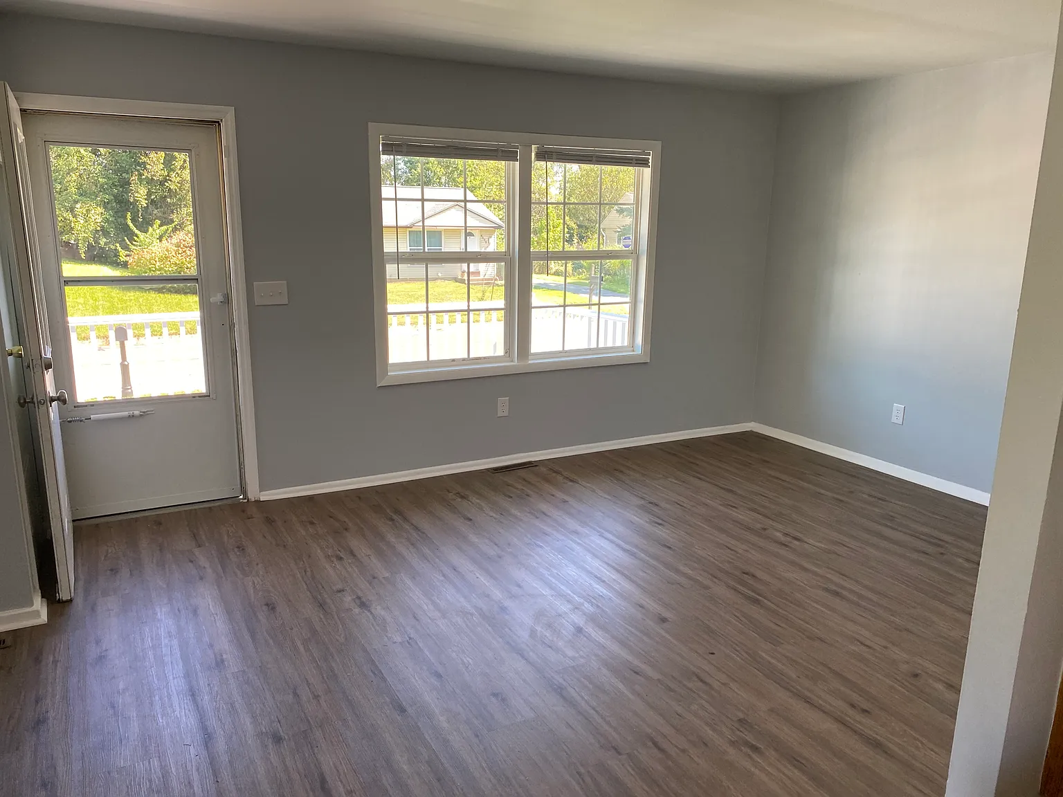 3 bed, 925 sqft, $1,500 — Photo 4