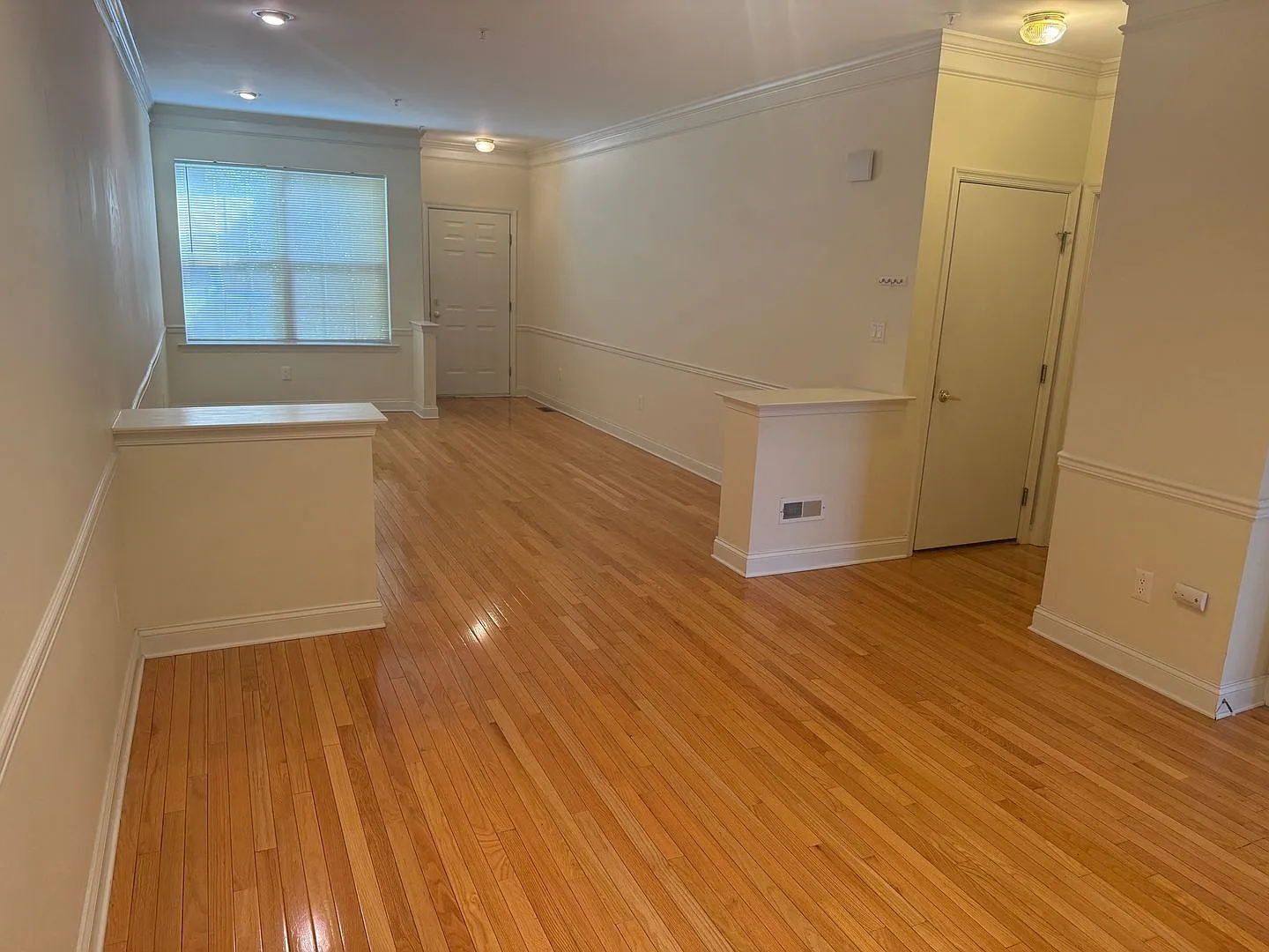 Valley View Townhouse — Photo 3