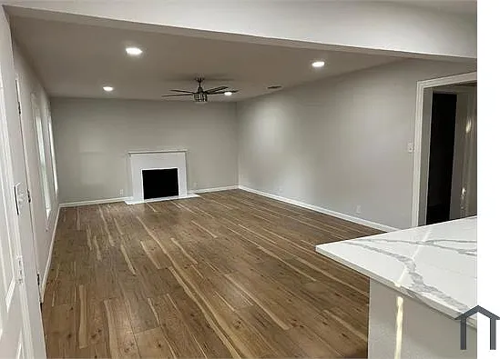 1008 Commerce Dr — Photo 15