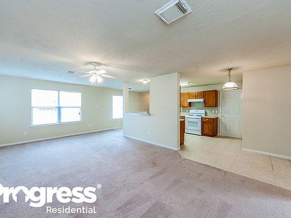 4th image of 19618 Winston Hill Dr