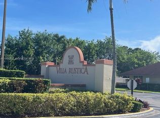 Villa Rustica I Condo, Hialeah, FL 33015