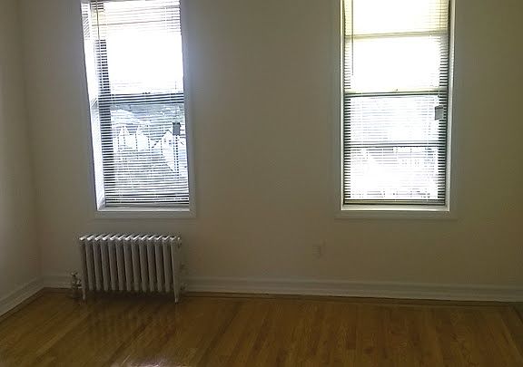 5th image of 2216 Ocean Ave #3