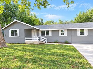 705 SHORT AVE, Seguin, TX 78155