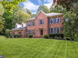 13305 Balmoral Forest Ct, Clifton, VA 20124