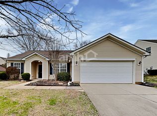 106 Edgington St, Mooresville, NC 28115