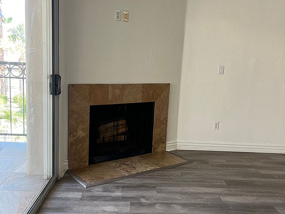 4th image of 14145 N 92nd St Unit 2028
