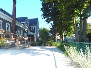 29 School St #A, Brunswick, ME 04011