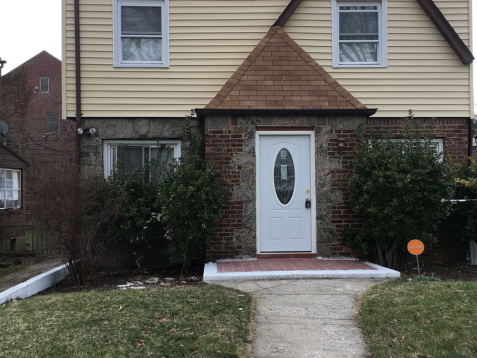 1st image of 118-00 234th St