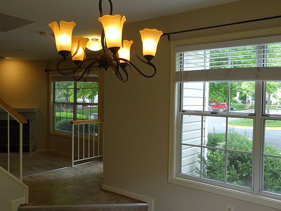 5th image of 13718 Creola Ct