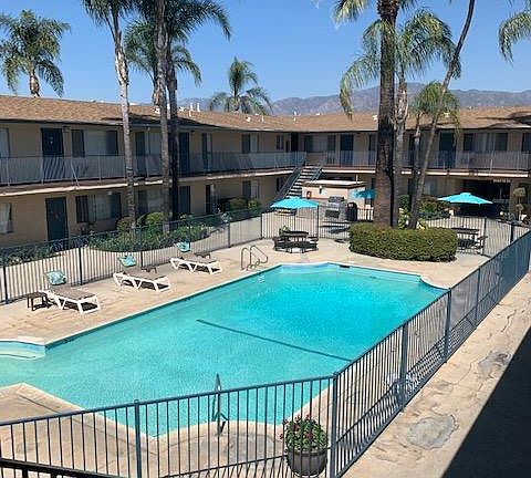 4th image of 1343 W San Bernardino Rd #10f749292
