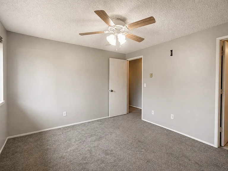 1707 SE 145th Ct — Photo 12