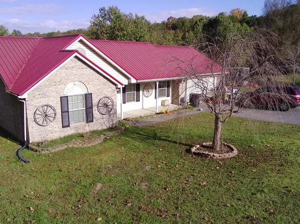 528 Kings Hills Blvd, Pigeon Forge, TN 37863