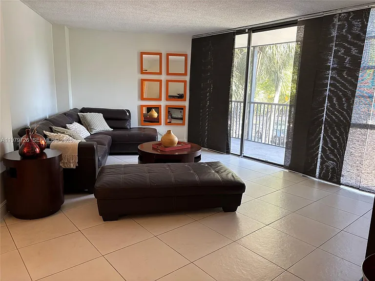 3301 N Country Club Dr #211 — Photo 7