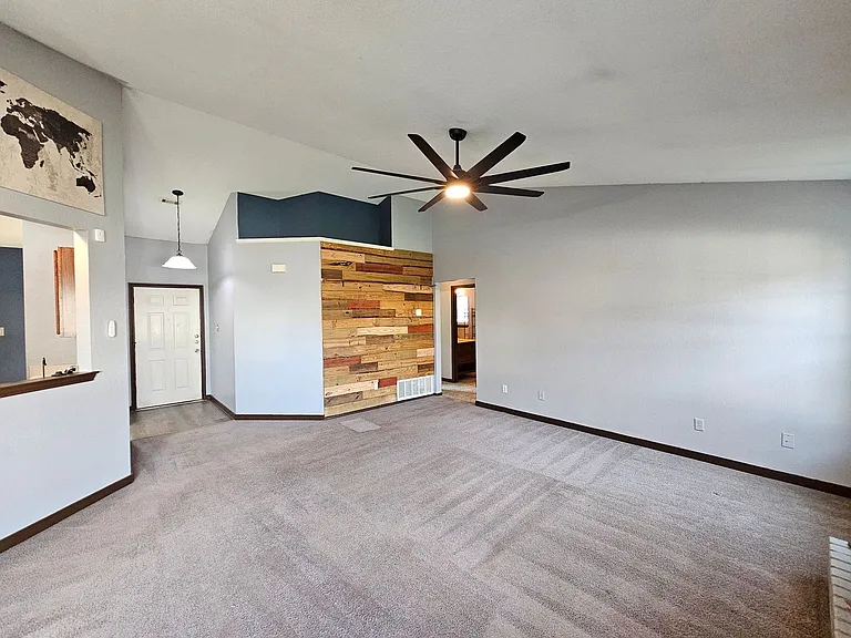 2209 Pixton Dr — Photo 6
