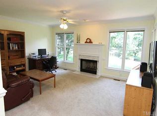 9136 Deershire Ct, Raleigh, NC 27615