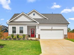 906 Beeline Dr, Mebane, NC 27302