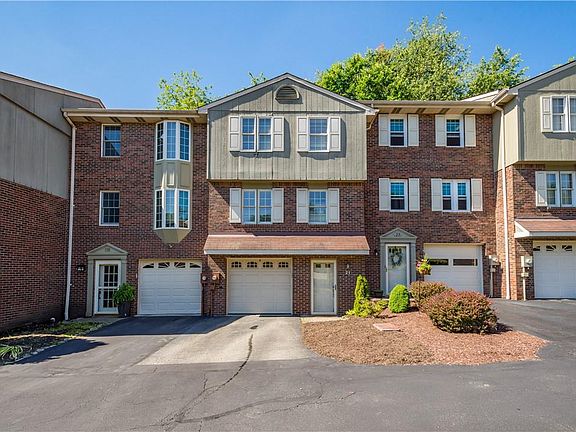 2nd image of 21 Hennig Dr
