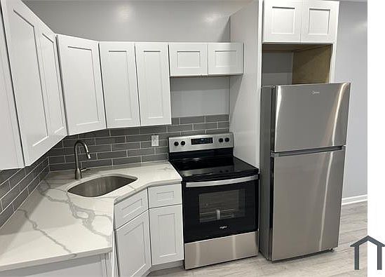 3rd image of 1020 N 43rd St Floor 2