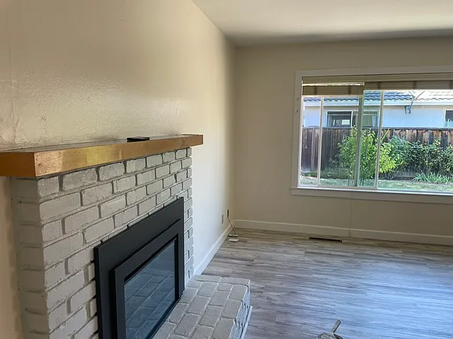 1434 Miramonte Ave — Photo 13