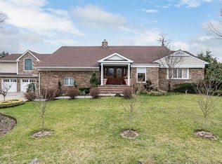 1045 Channel Dr, Hewlett, NY 11557