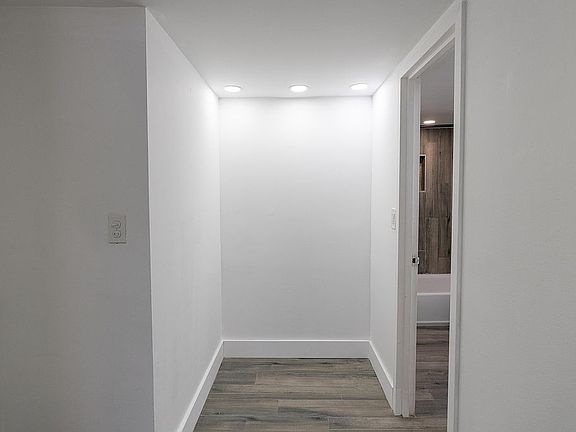 5th image of 13155 Ixora Ct APT 1105
