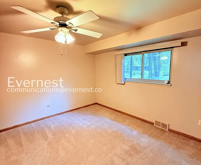 38424 Chartier St — Photo 12