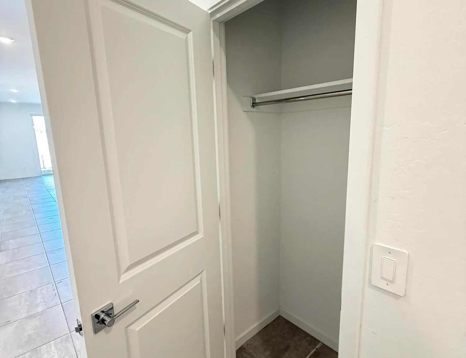 3 bed, 2.0 bath, 1574 sqft, $1,995 — Photo 4