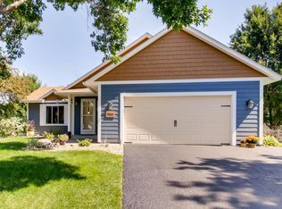 9164 Yates Bay Ct, Minneapolis, MN 55443