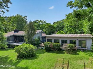 5516 Alakoko Dr, Diamondhead, MS 39525