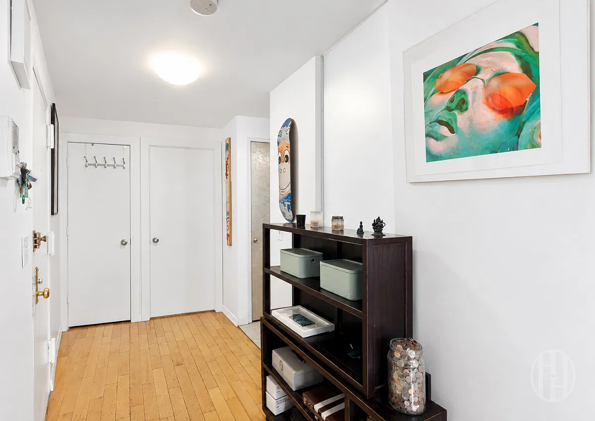 8 Bedford Street — Photo 3