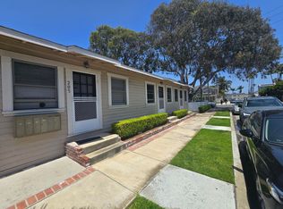 201-205 Pecan Ave, Huntington Beach, CA 92648