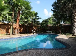 2502 Knoll St, Houston, TX 77080