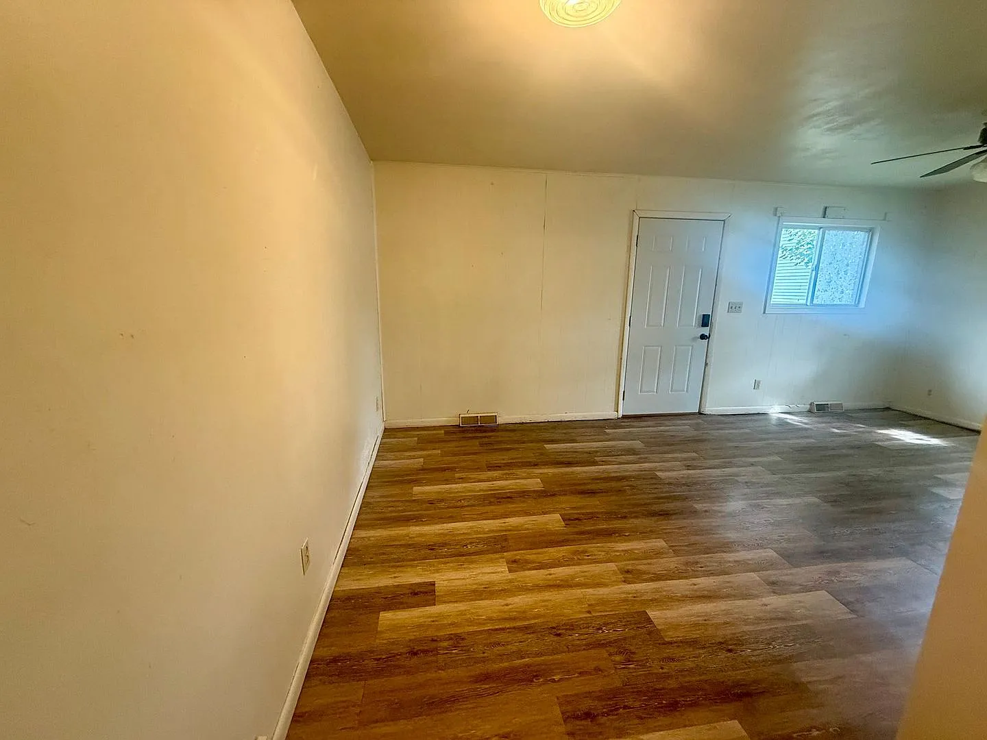 316 N 1st Avenue — Photo 2