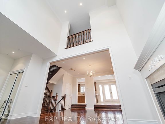 5th image of 34 Bonnycastle Rd