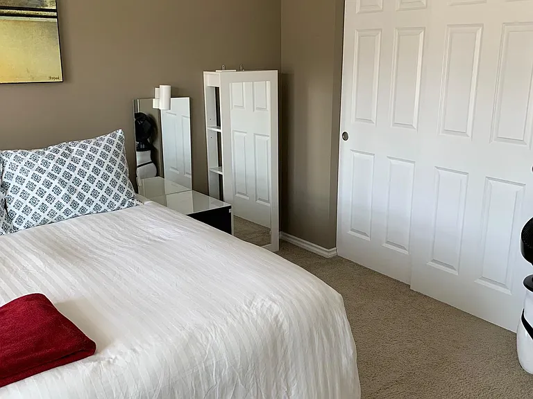 1616 Summit Ave #4 — Photo 12