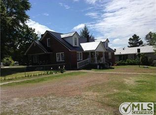 142 S Main St, Lobelville, TN 37097