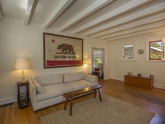 3rd image of 1321 Chino St
