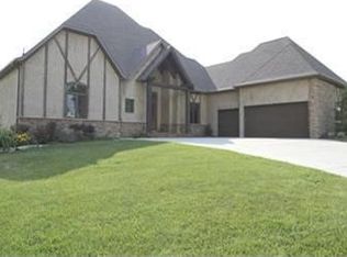 6301 S Weatherwood Trl, Springfield, MO 65810