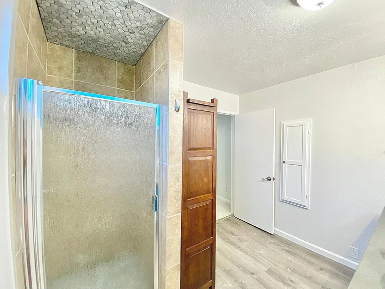 4031 Honeycutt St #A — Photo 16