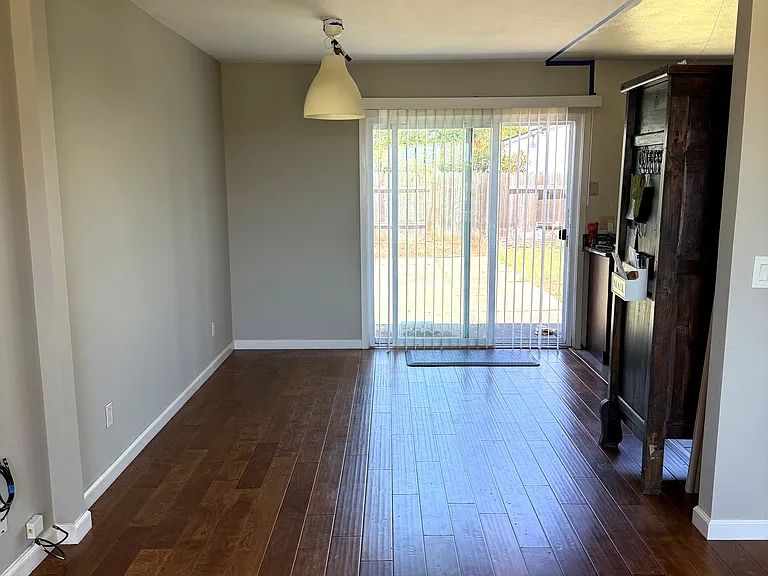 816 Jack London Dr — Photo 5