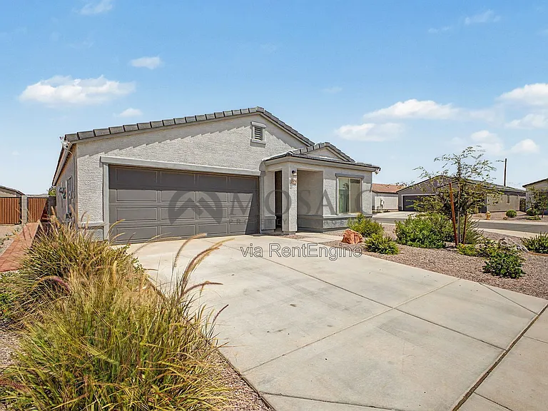 1304 W Inca Dr — Photo 3
