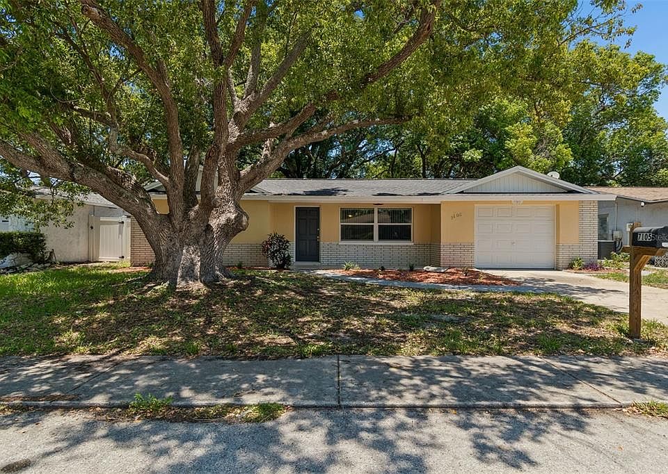 1st image of 7105 Oakshire Dr