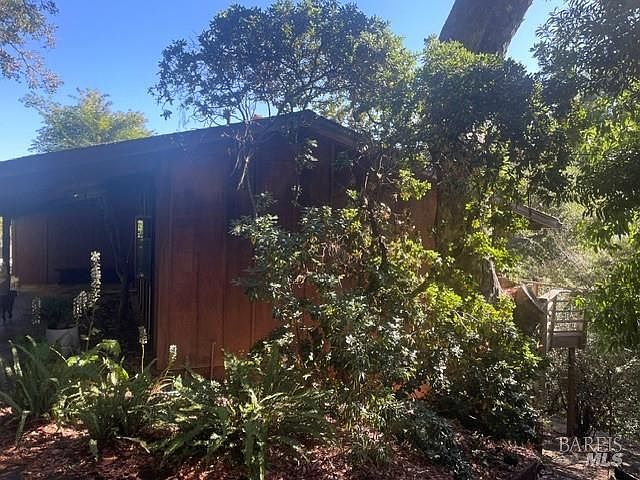 1st image of 3330 Paradise Drive