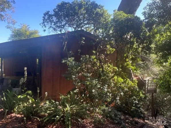 3330 Paradise Drive, Tiburon, CA 94920