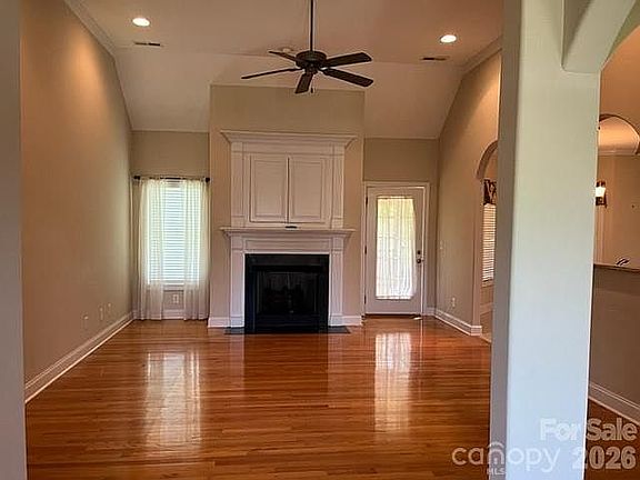 2nd image of 119 Blakemore Dr