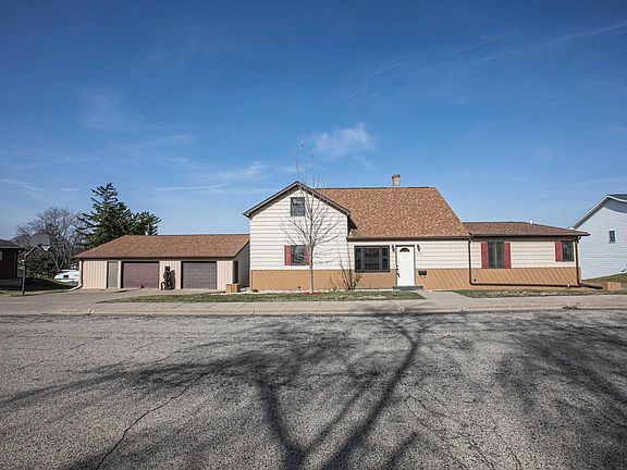 2nd image of 275 2nd St
