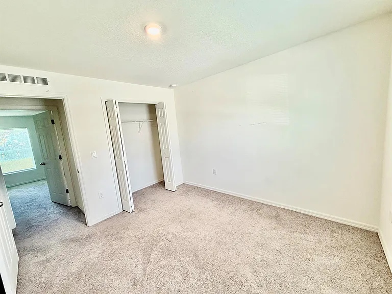 149 SW Becker Rd — Photo 11
