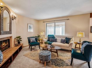 379 Cheryl Ct, White Rock, NM 87547
