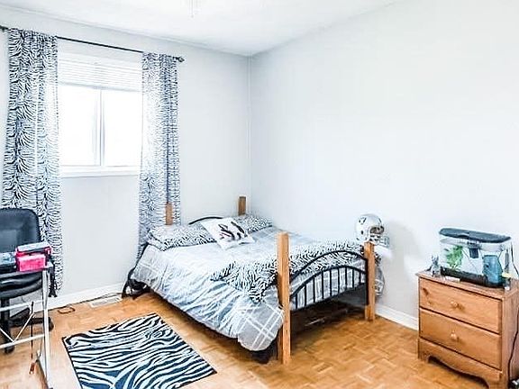 3rd image of 119 Ward Dr