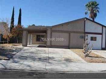 1st image of 4771 Woodlake Ave
